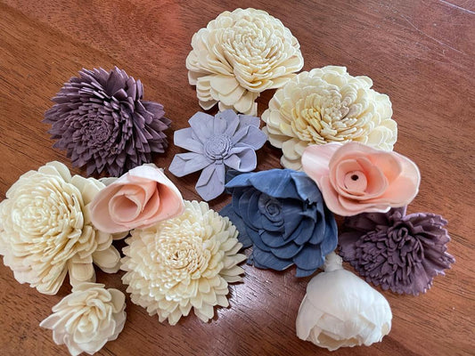 The Shades of Love - Wooden Flower Blossoms in Bundles